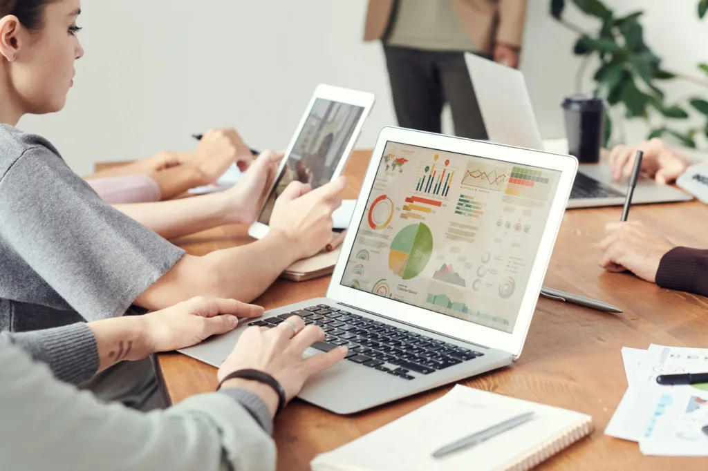 Best CRM Tools for Managing Leads